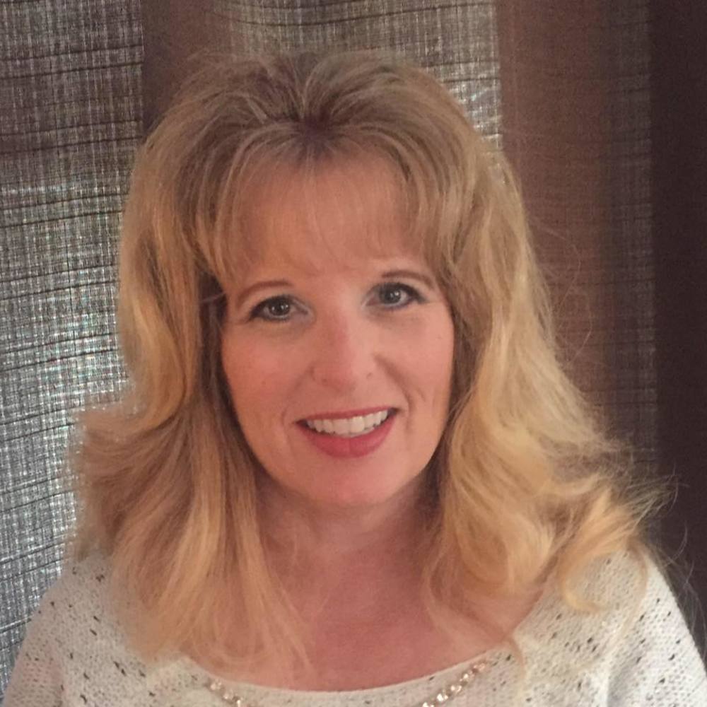 Meet your Posher, Louanne